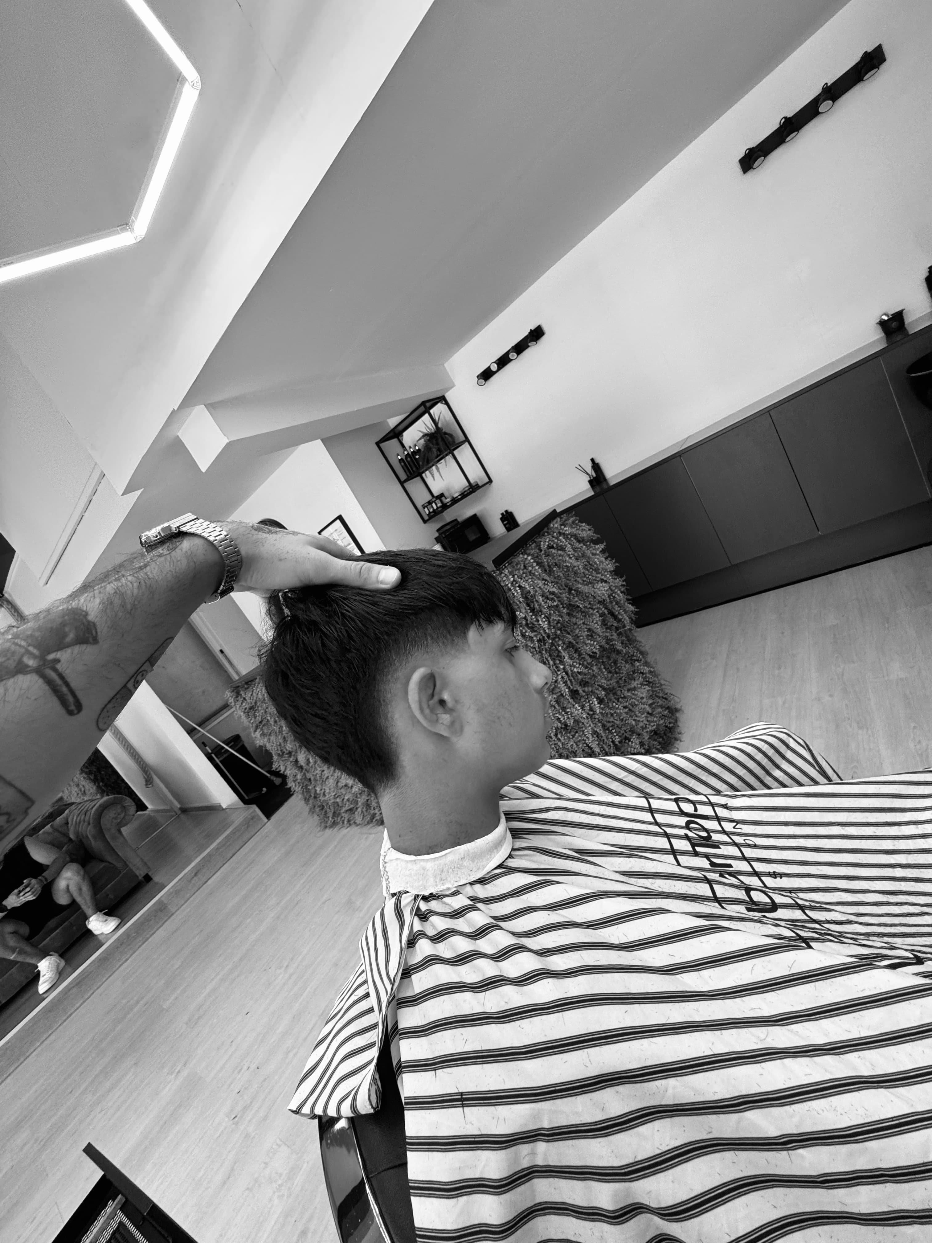 Los Santos Barbershop - Premium haircut and grooming service in Nicosia